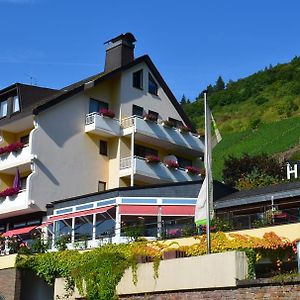 Flair Hotel am Rosenhügel - Garni